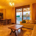 Villa Ahu - 2 Bedroom Kayakoey Oeluedeniz Fethiye